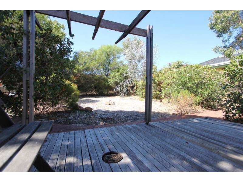 4 Ruth Street, Como WA 6152