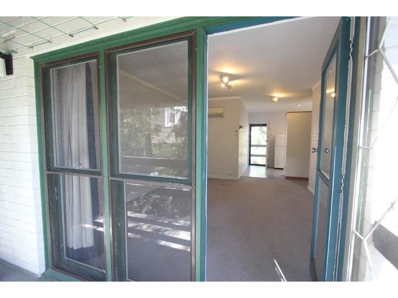 10/49 Stoneham Street, Joondanna WA 6060