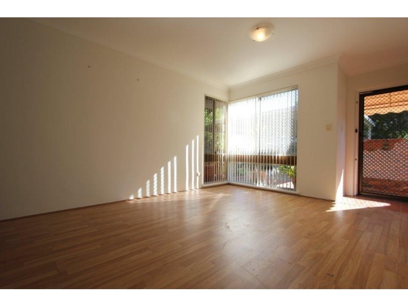 6/176 Labouchere Road, Como WA 6152