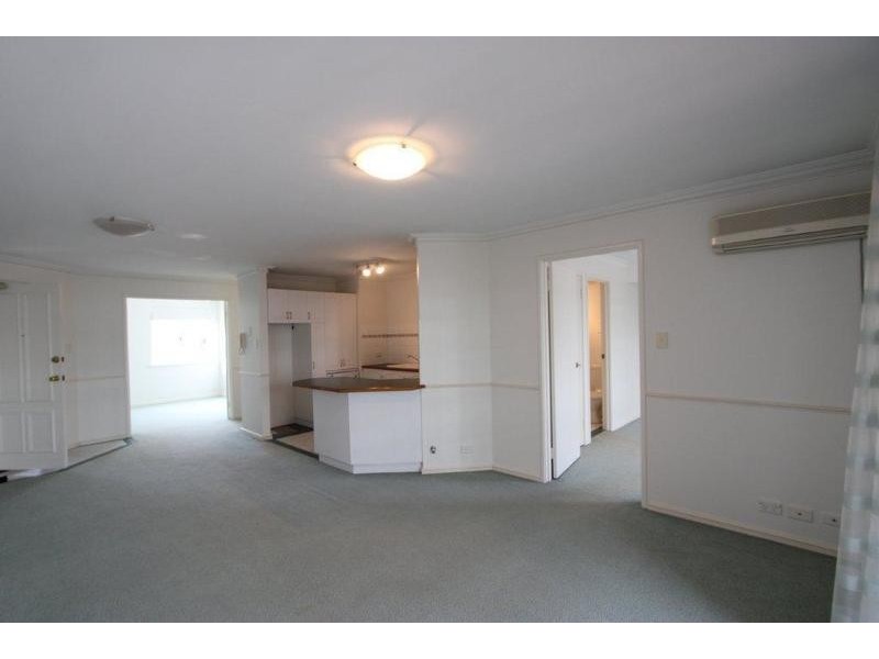 19/2 Preston Street, Como WA 6152