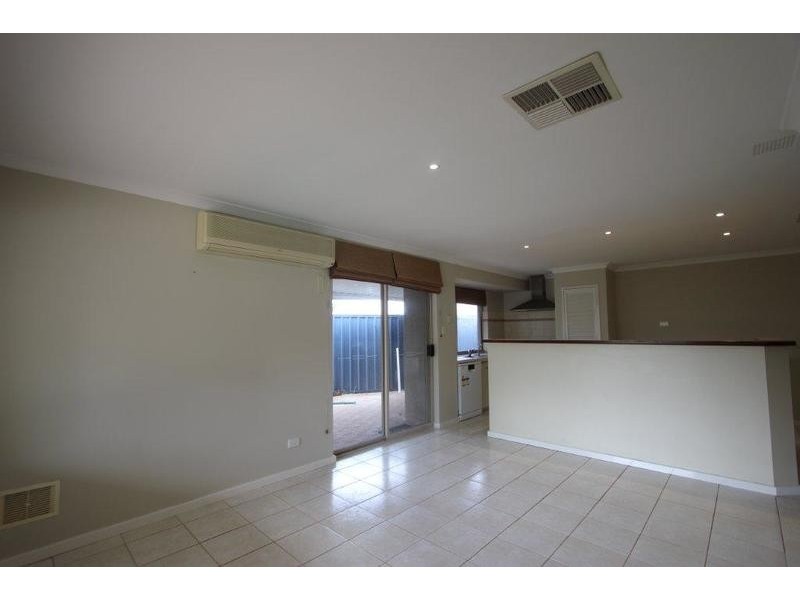 50 Conochie Crescent, Manning WA 6152