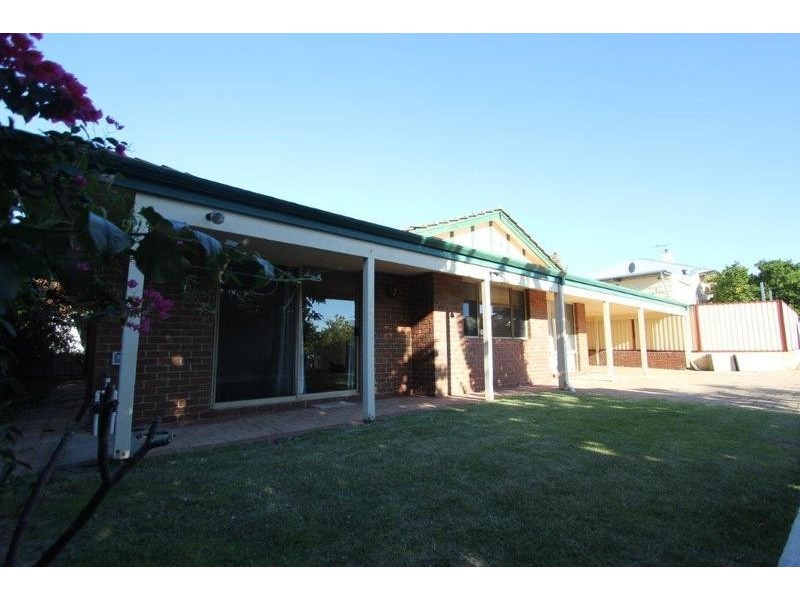 A/18 Maple Street, Lathlain WA 6100