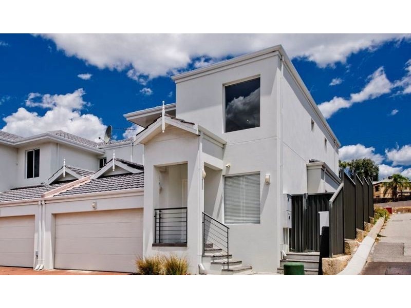 1/2 Knave Lane, Innaloo WA 6018