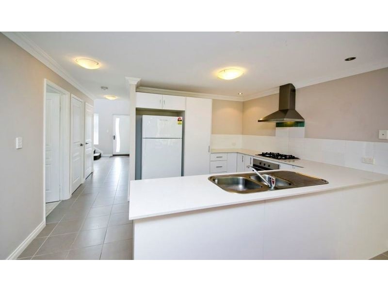 1/2 Knave Lane, Innaloo WA 6018