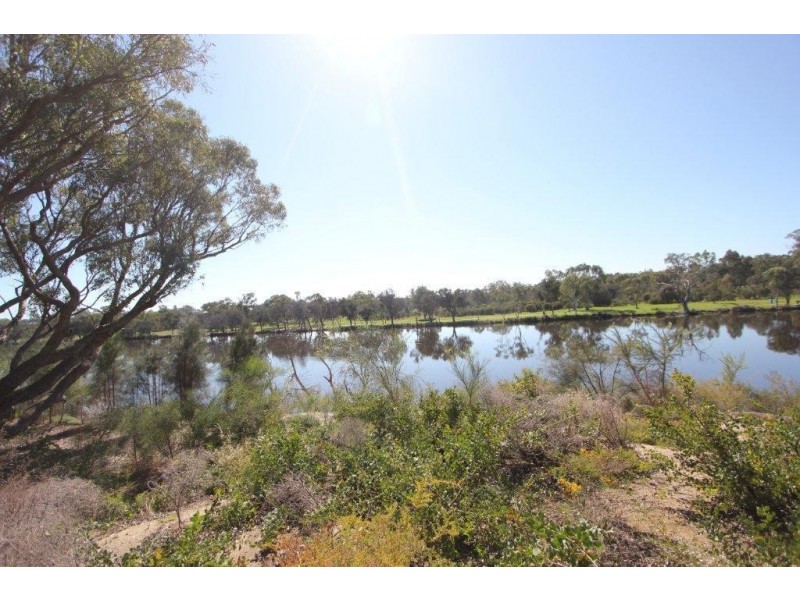 A/61 Fauntleroy Avenue, Ascot WA 6104