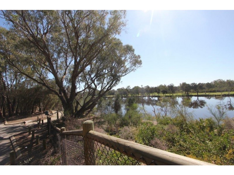 A/61 Fauntleroy Avenue, Ascot WA 6104