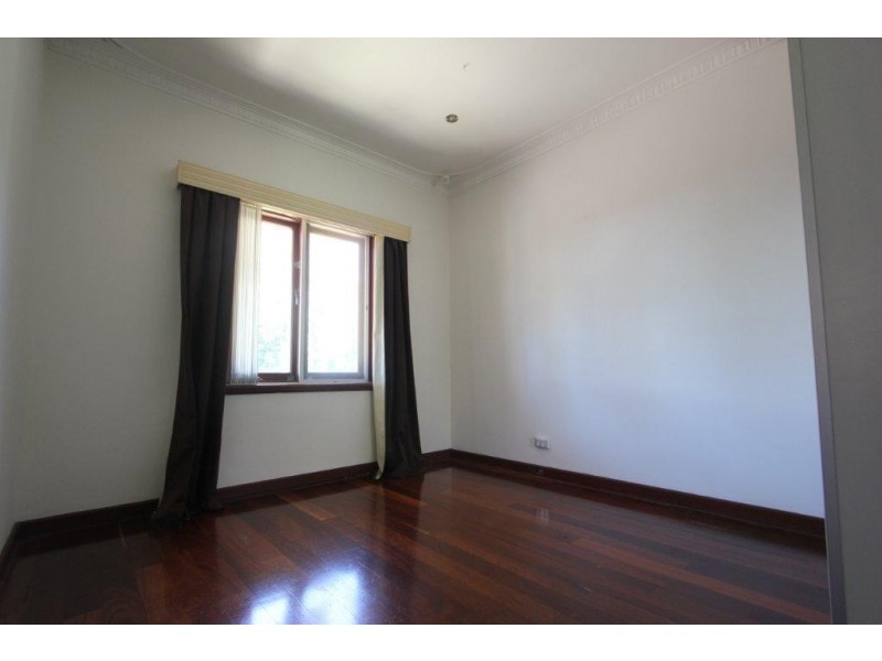 81 Edgecumbe Street, Como WA 6152