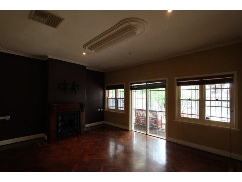 78 Lockhart Street, Como WA 6152