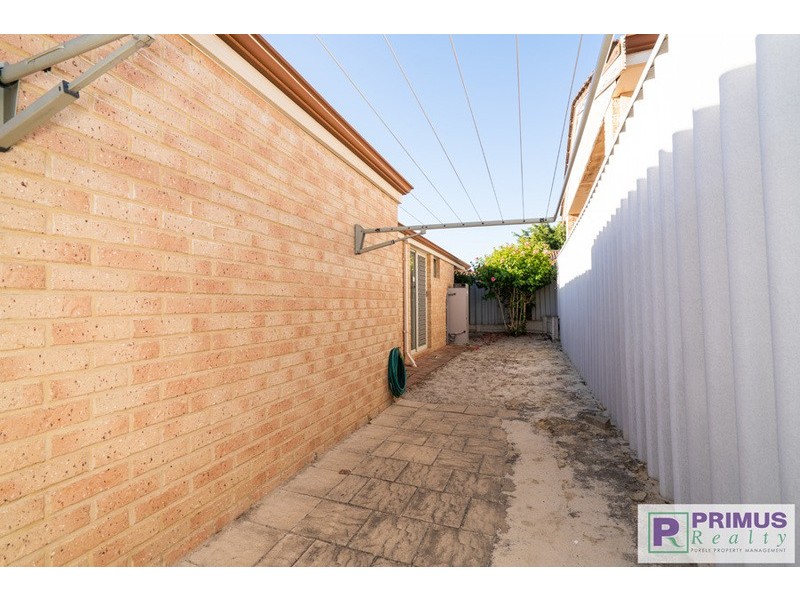 B/34 Lawson Street, Bentley WA 6102