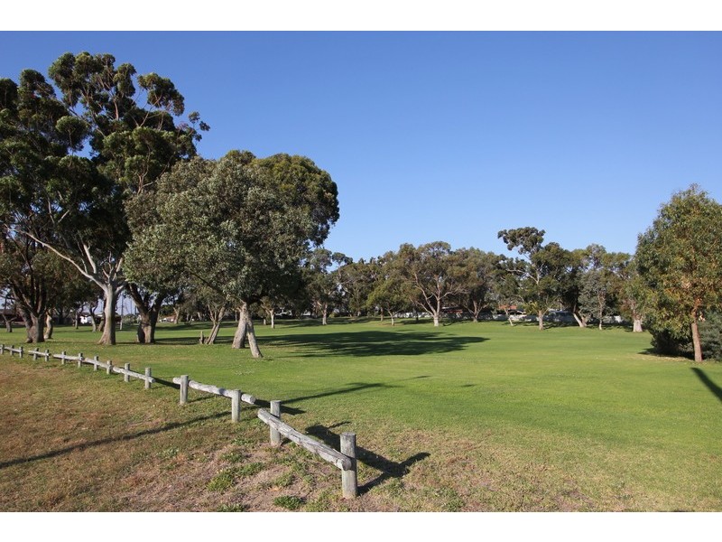 19 Newcombe Way, Padbury WA 6025