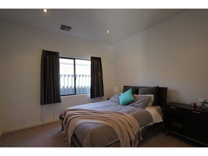 1/361 Canning Highway, Como WA 6152