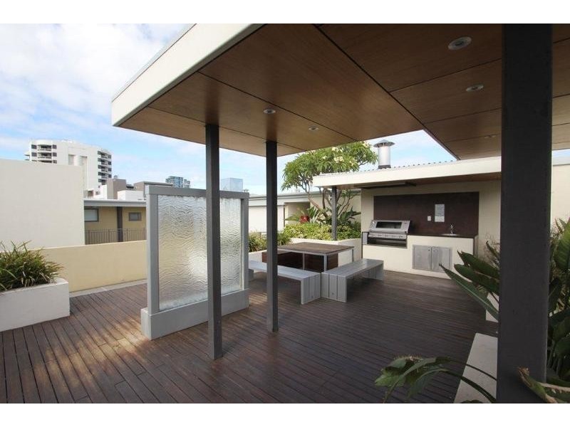 15/18 Wellington Street, East Perth WA 6004