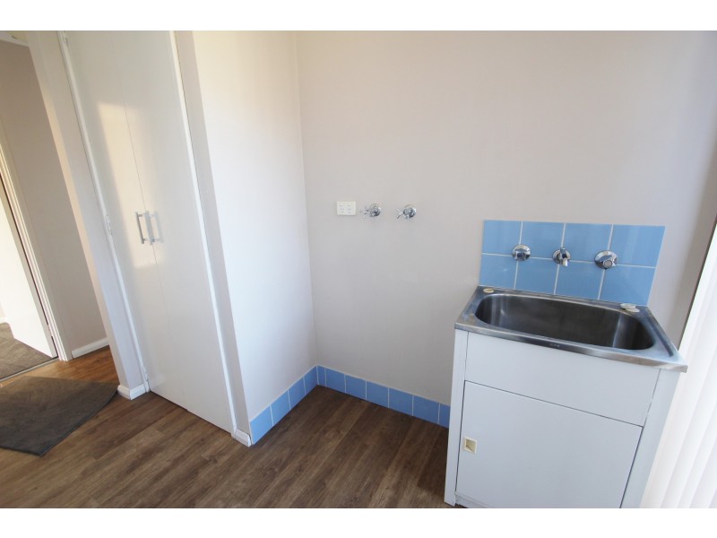 24 Leichhardt Crossing, Hammond Park WA 6164