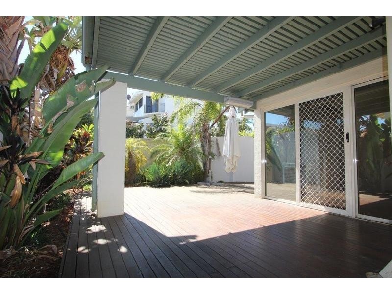 8/8 Robert Street, Como WA 6152