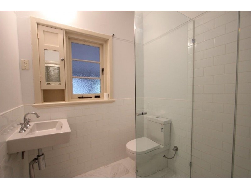 423 Berwick Street, St James WA 6102