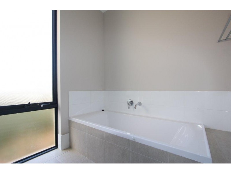 B/11 Graham Street, Spearwood WA 6163