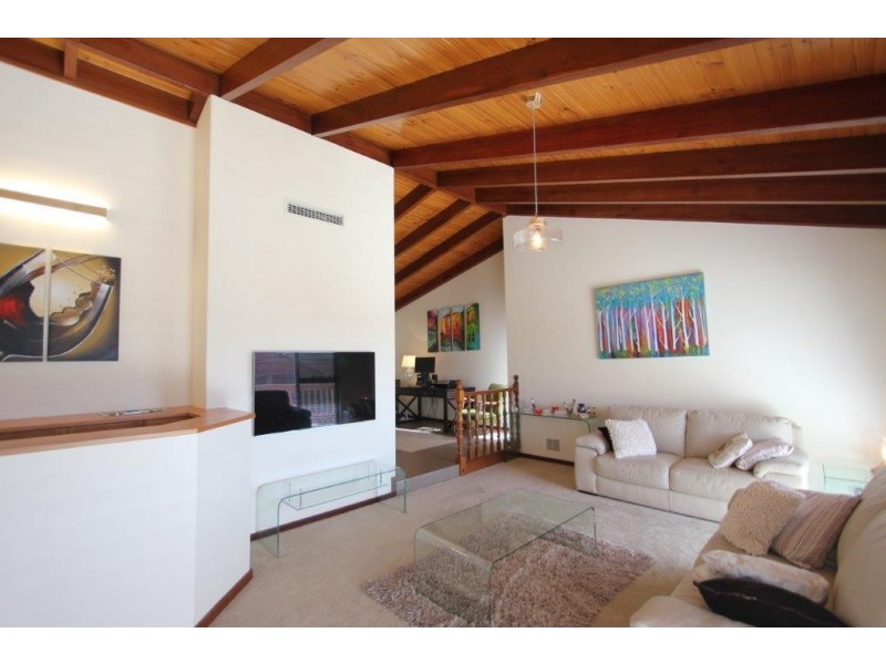 101 Clement Street, Karrinyup WA 6018