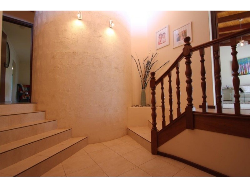 101 Clement Street, Karrinyup WA 6018