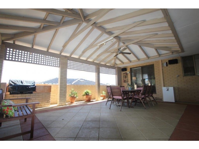 101 Clement Street, Karrinyup WA 6018