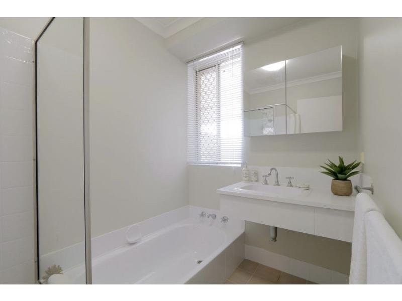 7 Grace Street, Ferndale WA 6148