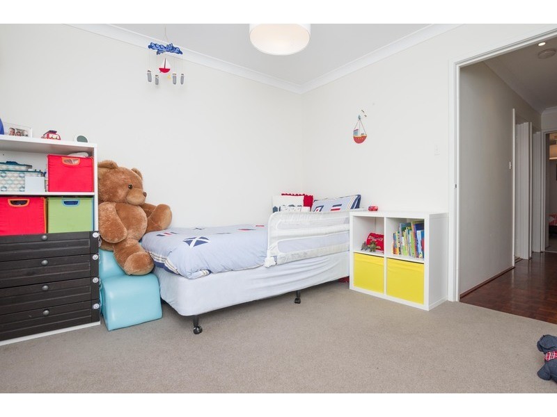 28 Robinson Terrace, Daglish WA 6008