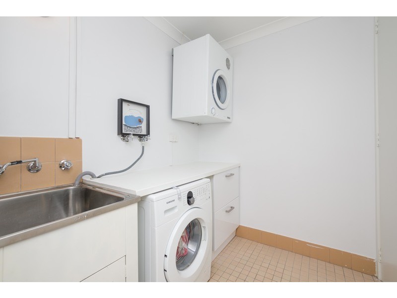 28 Robinson Terrace, Daglish WA 6008