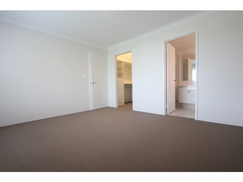 12 Isted Avenue, Hamilton Hill WA 6163