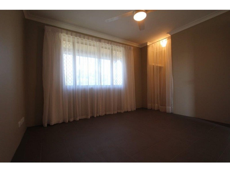 23 Cayley Street, Glendalough WA 6016