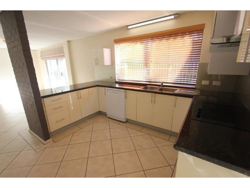 10 Duff Place, Booragoon WA 6154