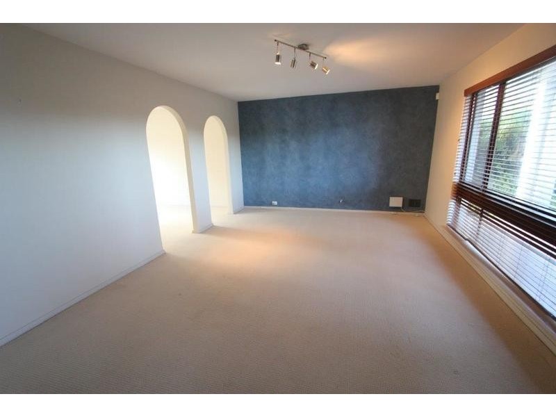 10 Duff Place, Booragoon WA 6154