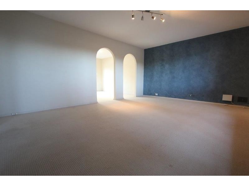 10 Duff Place, Booragoon WA 6154