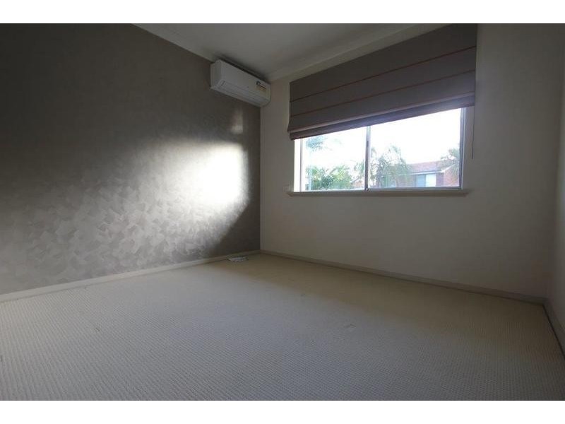 10 Duff Place, Booragoon WA 6154