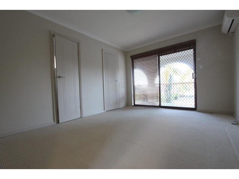 10 Duff Place, Booragoon WA 6154