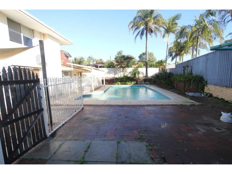 10 Duff Place, Booragoon WA 6154