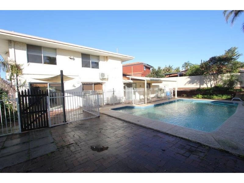 10 Duff Place, Booragoon WA 6154