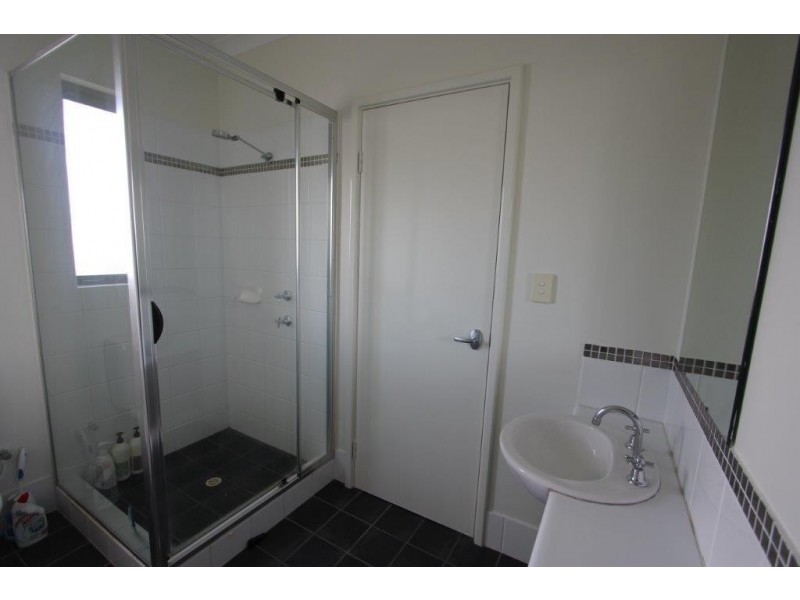 2/20 First Avenue, Kensington WA 6151