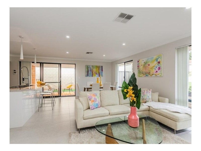 12A Isted Avenue, Hamilton Hill WA 6163