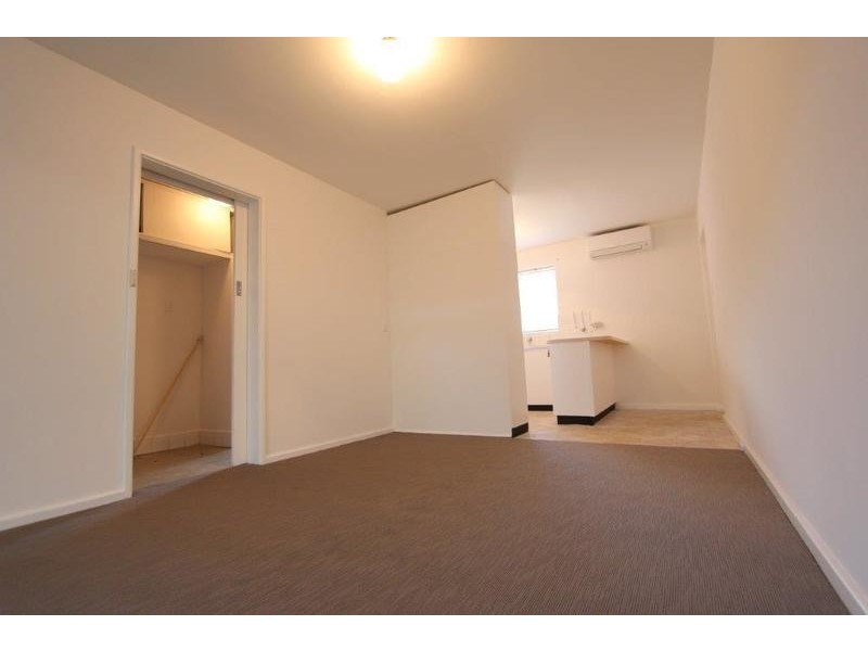 1/50 Kennedy Road, Maylands WA 6051