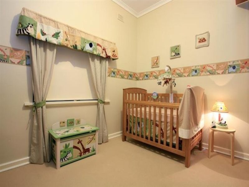7 Salisbury Street, St James WA 6102