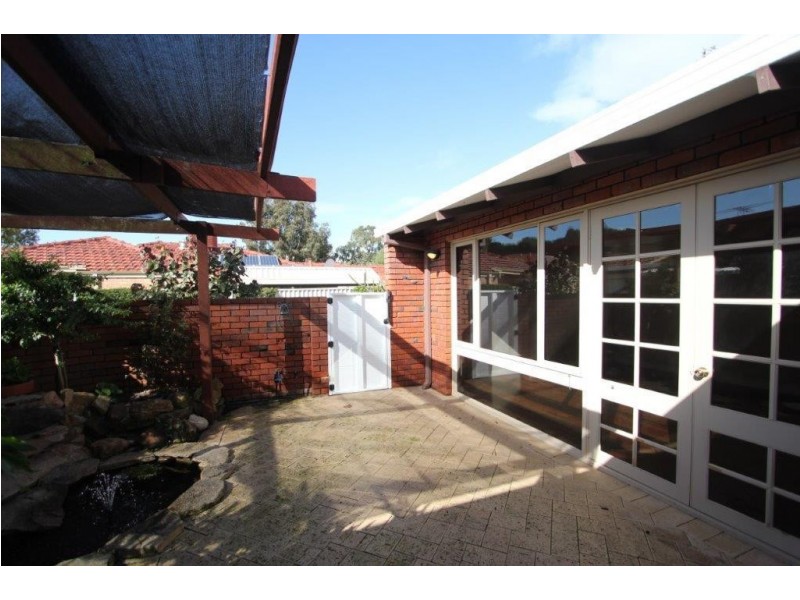 2 / 32 Axford Street, Como WA 6152