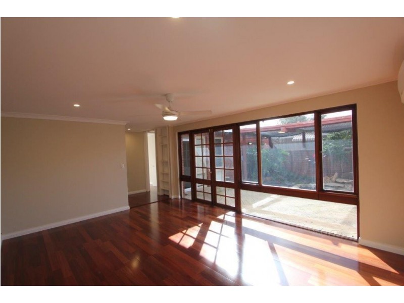 2 / 32 Axford Street, Como WA 6152