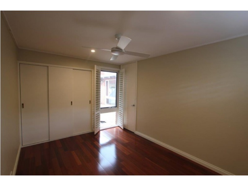 2 / 32 Axford Street, Como WA 6152
