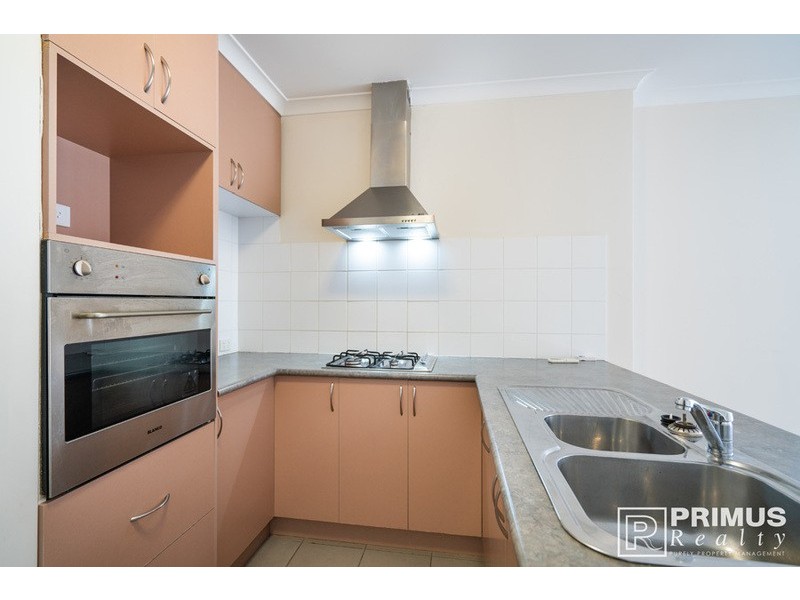 8/97 Sevenoaks Street, Bentley WA 6102