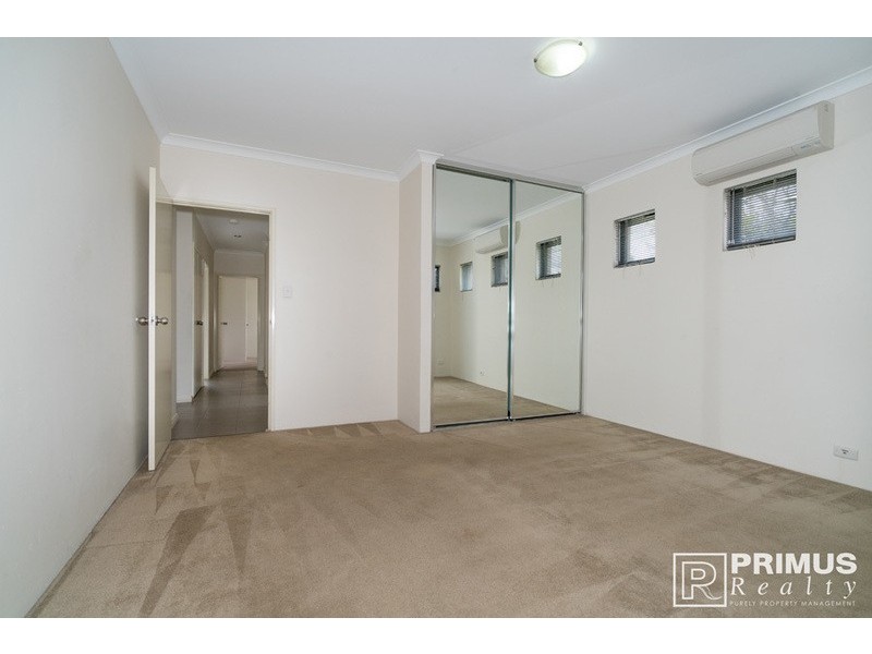 8/97 Sevenoaks Street, Bentley WA 6102