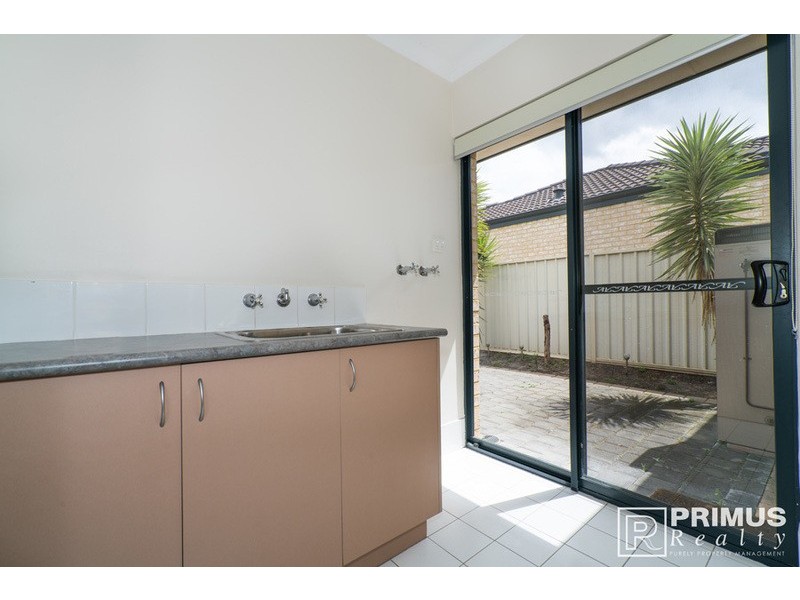 8/97 Sevenoaks Street, Bentley WA 6102