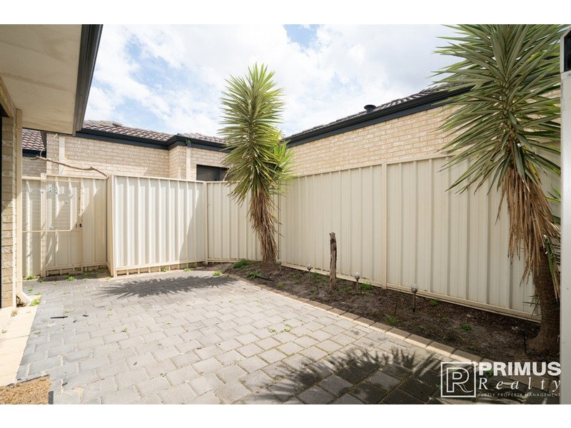 8/97 Sevenoaks Street, Bentley WA 6102
