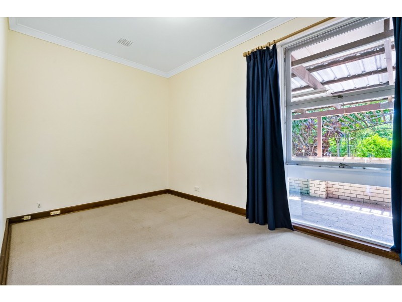 123 Gabriel Street, Cloverdale WA 6105