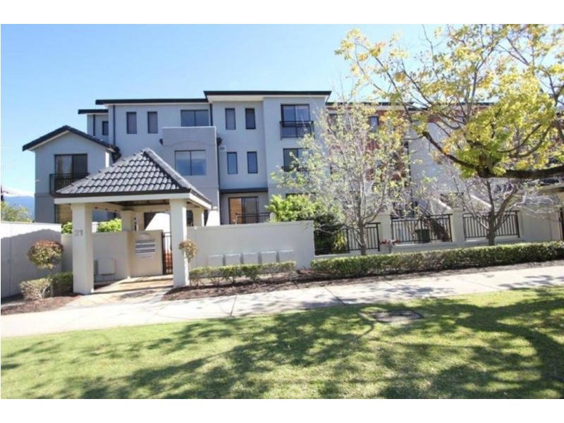 4/21 Hardy street, South Perth WA 6151