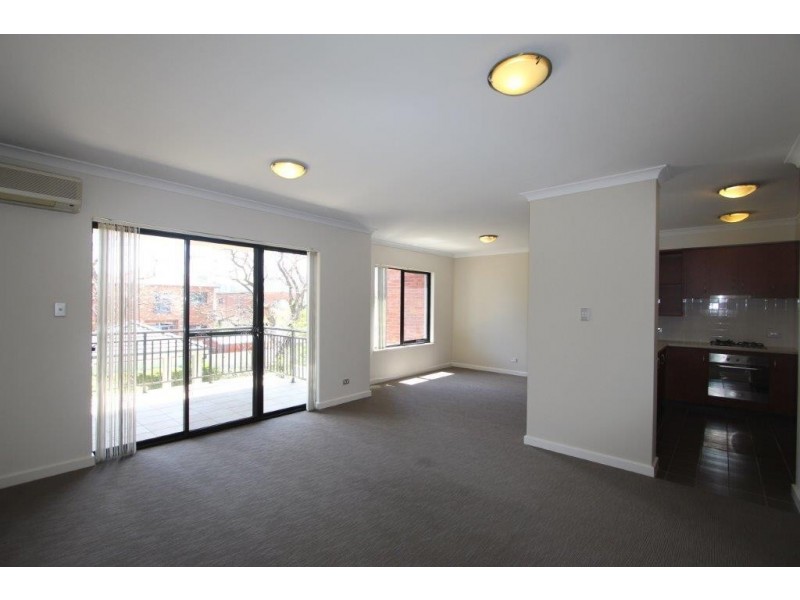 4/21 Hardy street, South Perth WA 6151