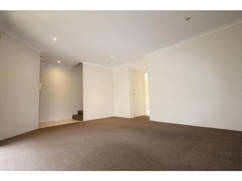 B/146 Coode Street, Como WA 6152